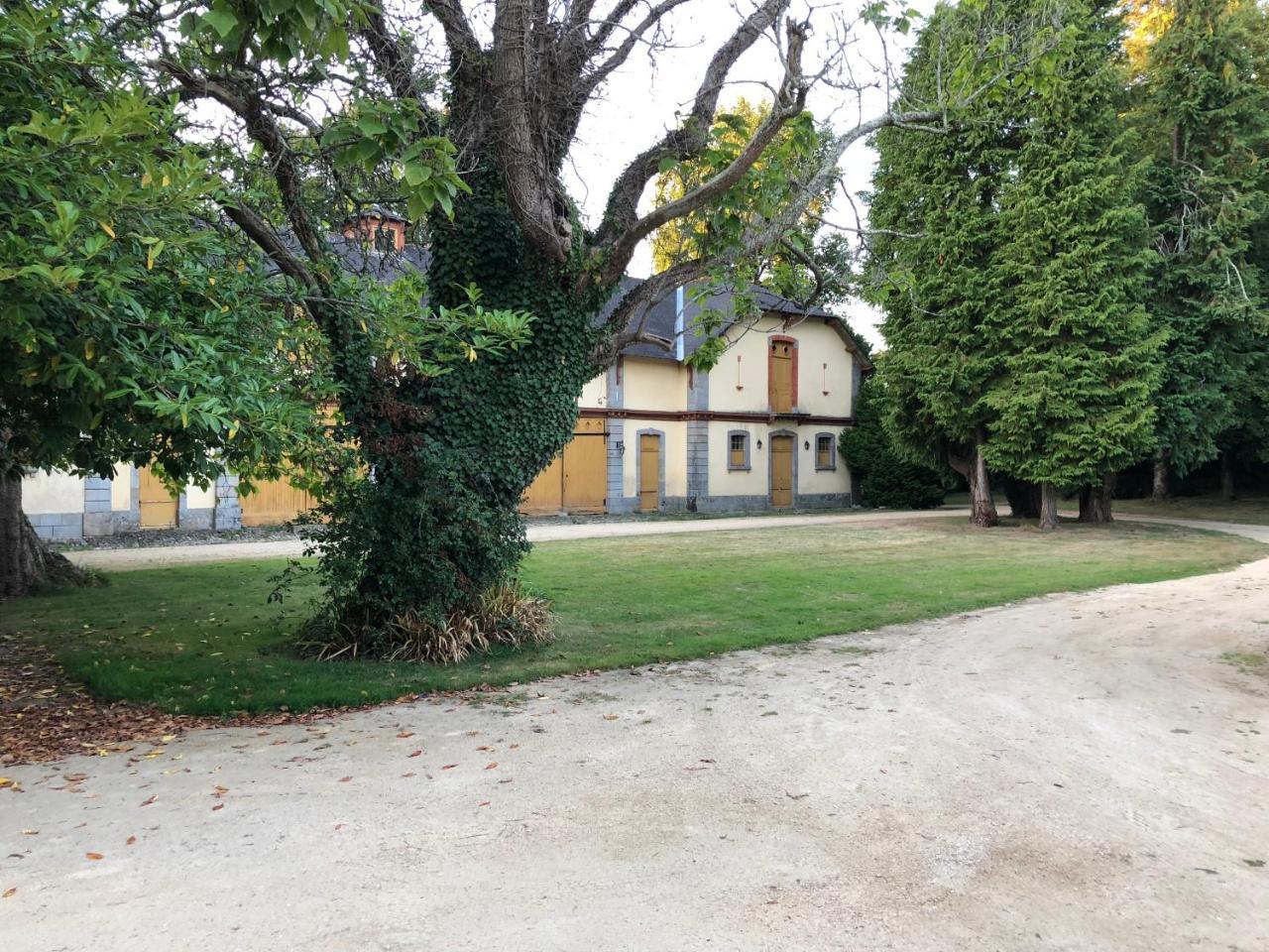 Chateau De Lannouan Landevant Экстерьер фото